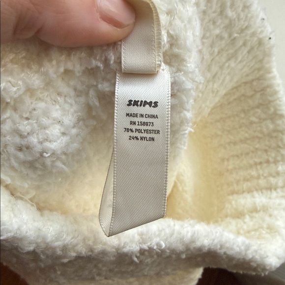 SKIMS Cream Wide-Leg Pants - Picture 3 of 7